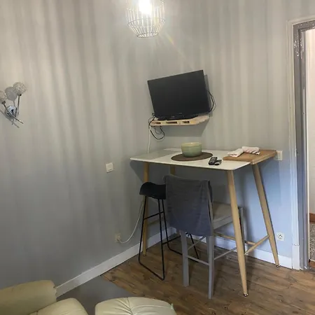 La Casa Du Port, Chambres, Suite Privee, Appartement Avec Vue Sur La Riviere Capendac Exterior foto